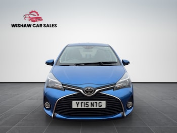 Used Toyota Yaris 2015 for sale - 76751777: Photo