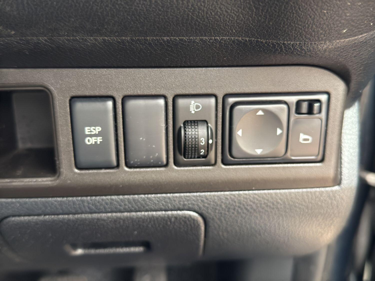 Used Nissan Note 2012 for sale - 76107354: Photo 21