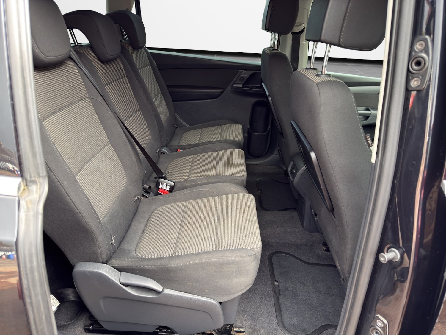 Used Volkswagen Sharan 2015 for sale - 78141057: Photo 18