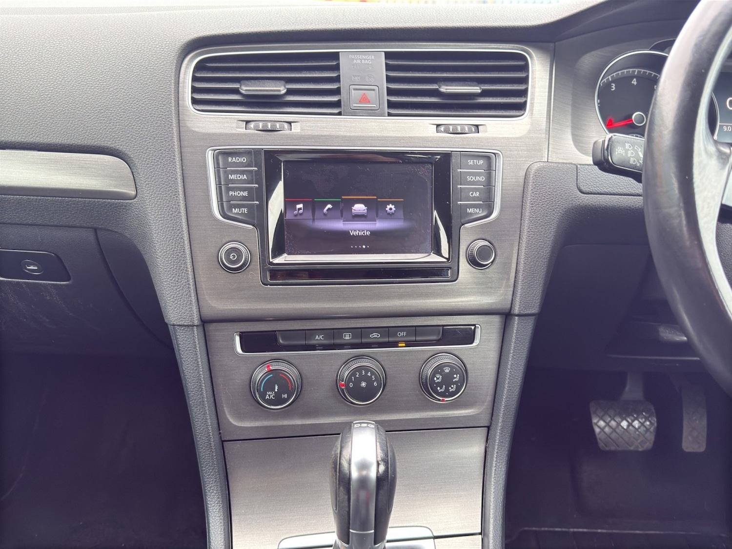 Used Volkswagen Golf 2013 for sale - 77400082: Photo 15