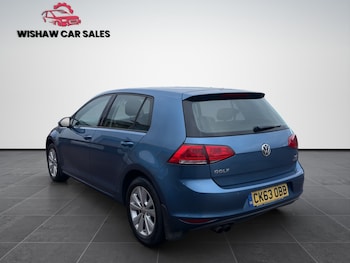 Used Volkswagen Golf 2013 for sale - 77400082: Photo