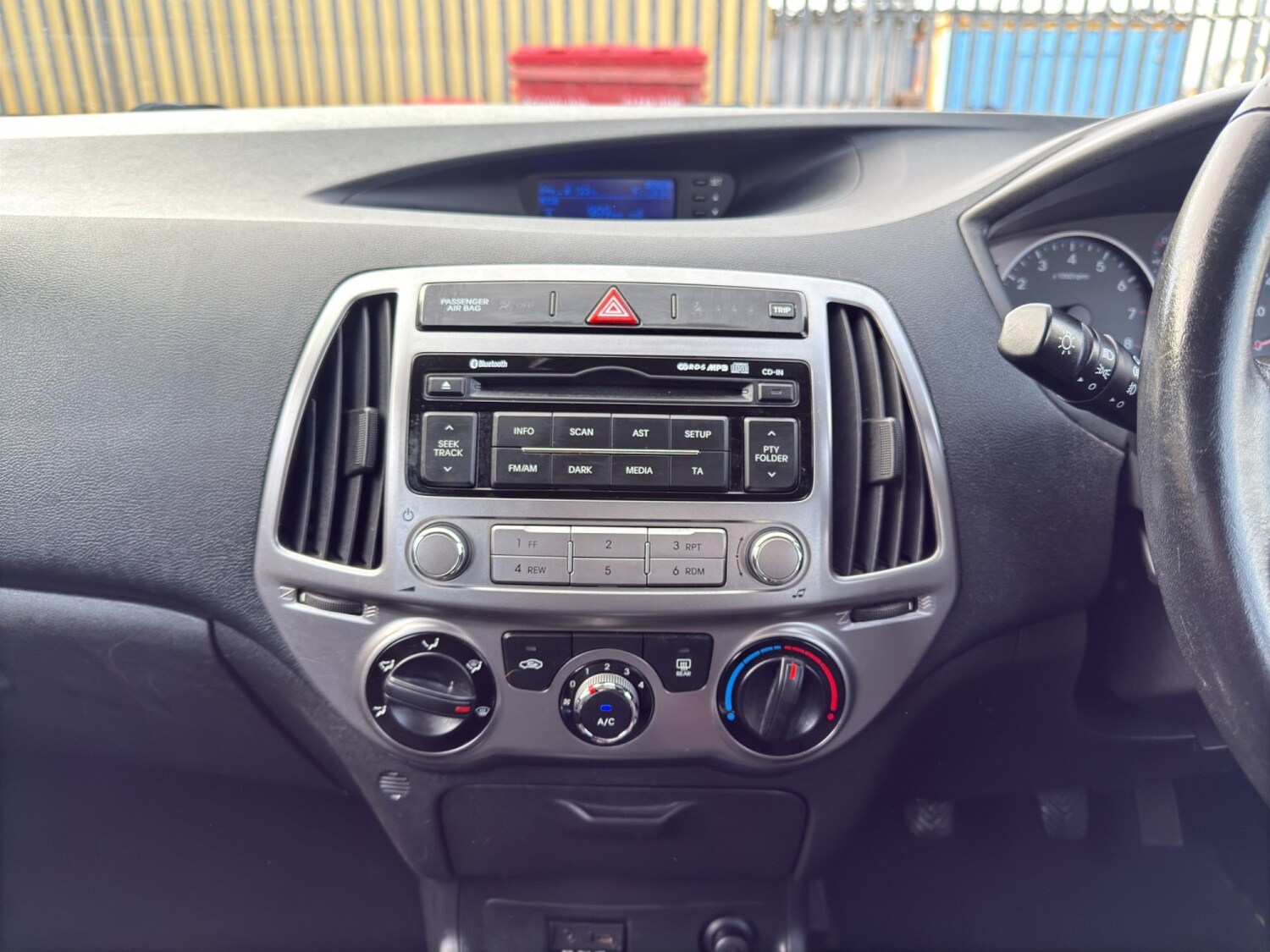 Used Hyundai i20 2012 for sale - 77636930: Photo 15