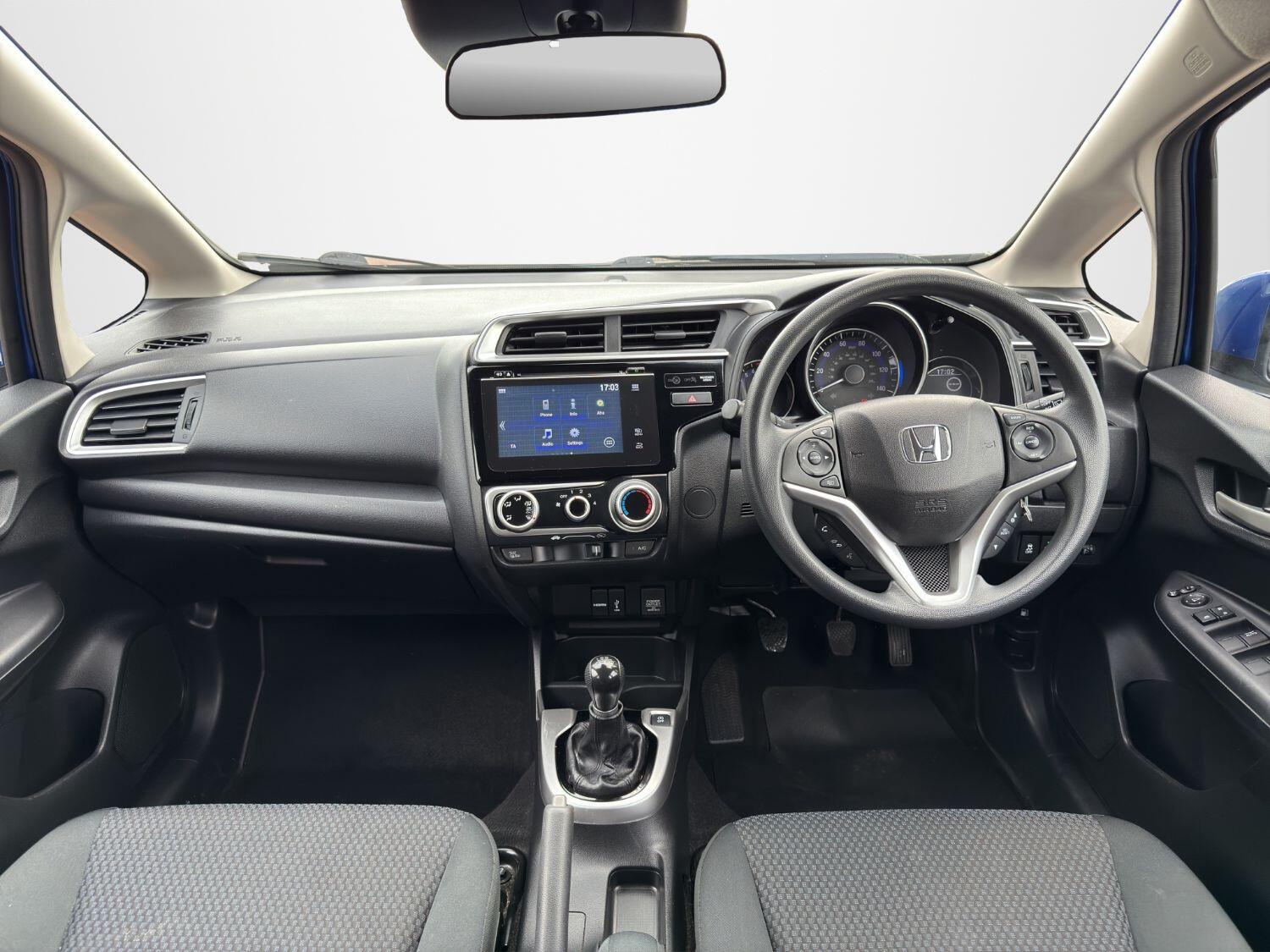 Used Honda Jazz 2019 for sale - 76793825: Photo 15