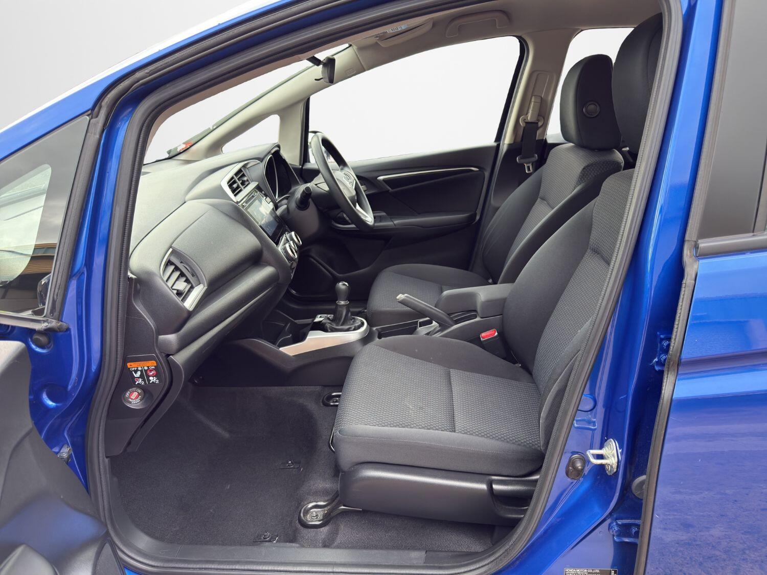 Used Honda Jazz 2019 for sale - 76793825: Photo 19