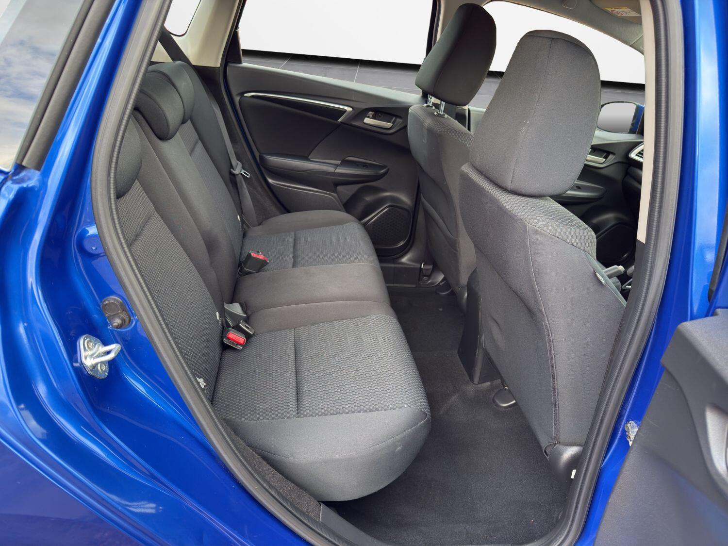 Used Honda Jazz 2019 for sale - 76793825: Photo 21