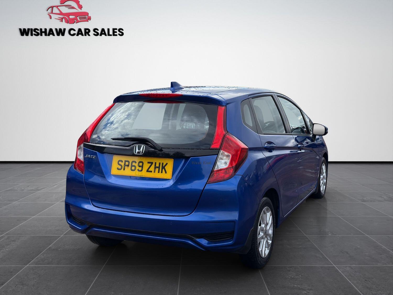 Used Honda Jazz 2019 for sale - 76793825: Photo 6