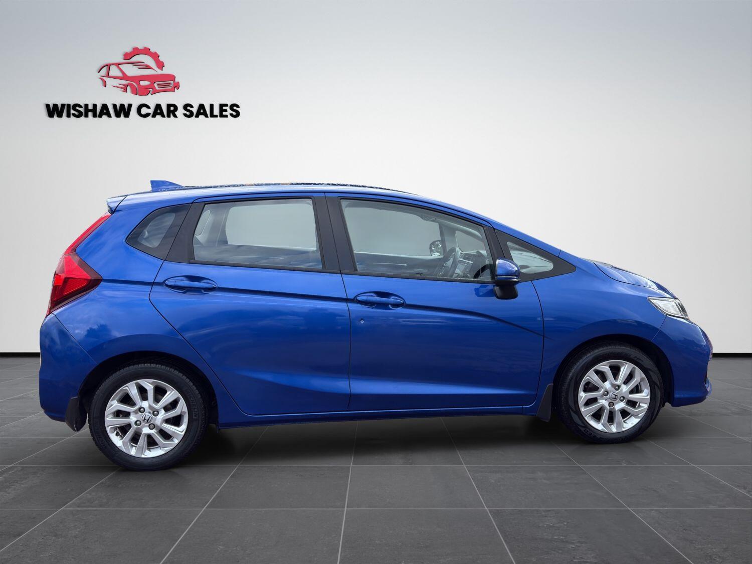Used Honda Jazz 2019 for sale - 76793825: Photo 7