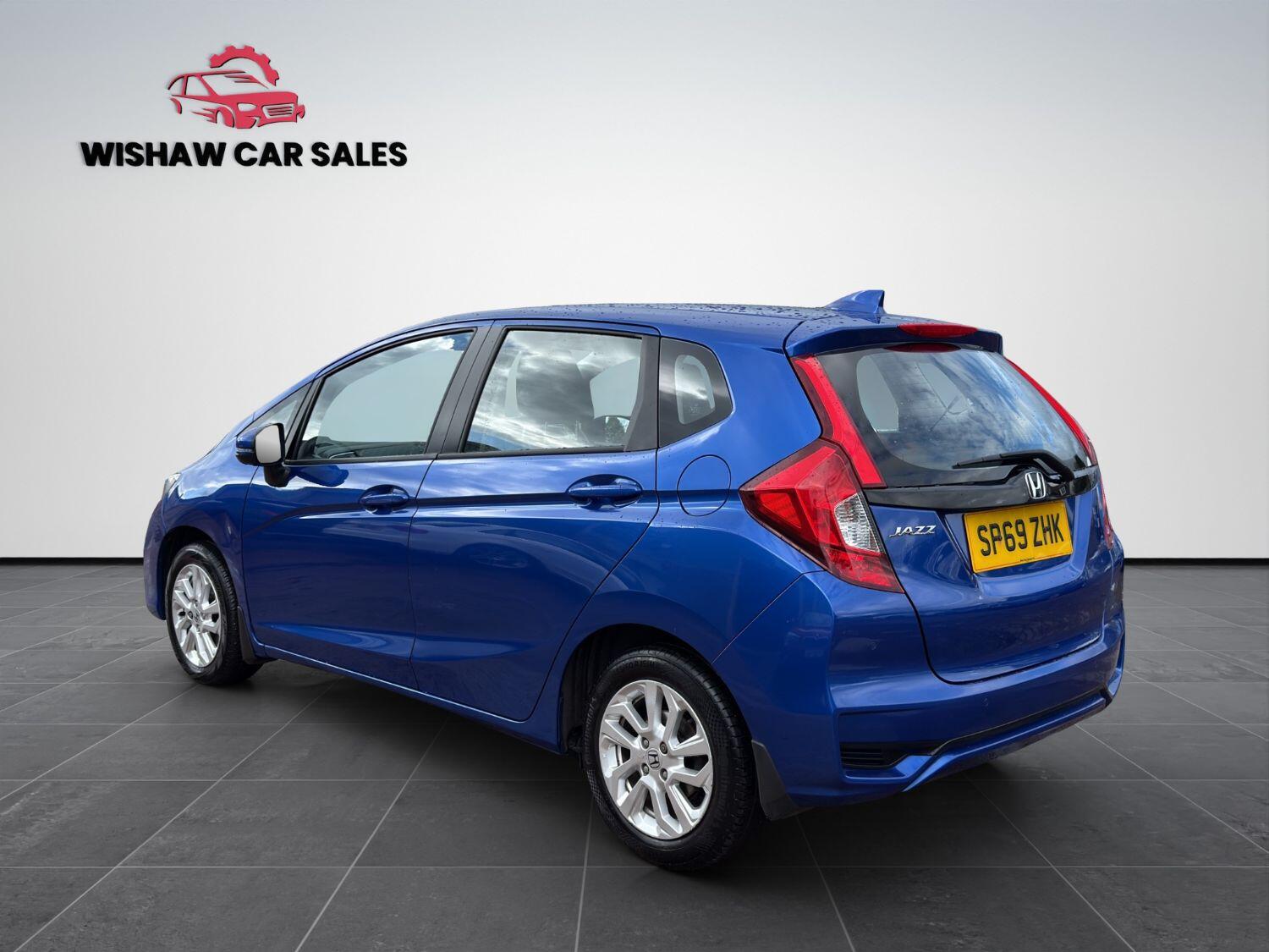 Used Honda Jazz 2019 for sale - 76793825: Photo 9