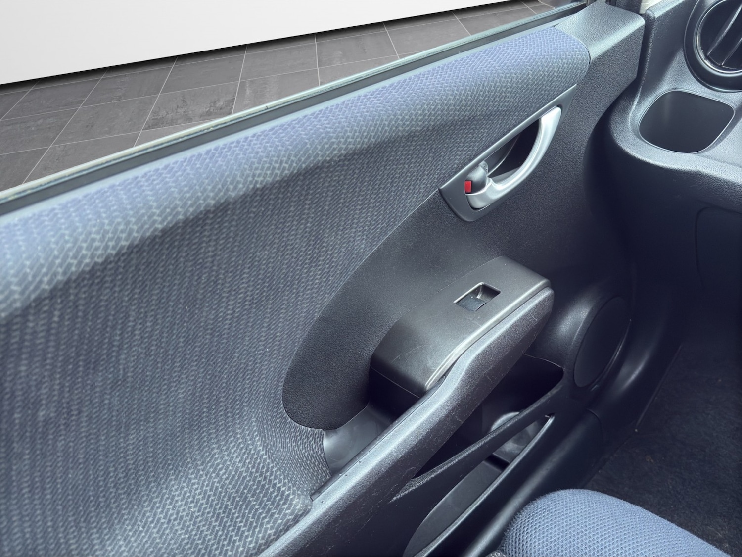 Used Honda Jazz 2012 for sale - 77636981: Photo 17