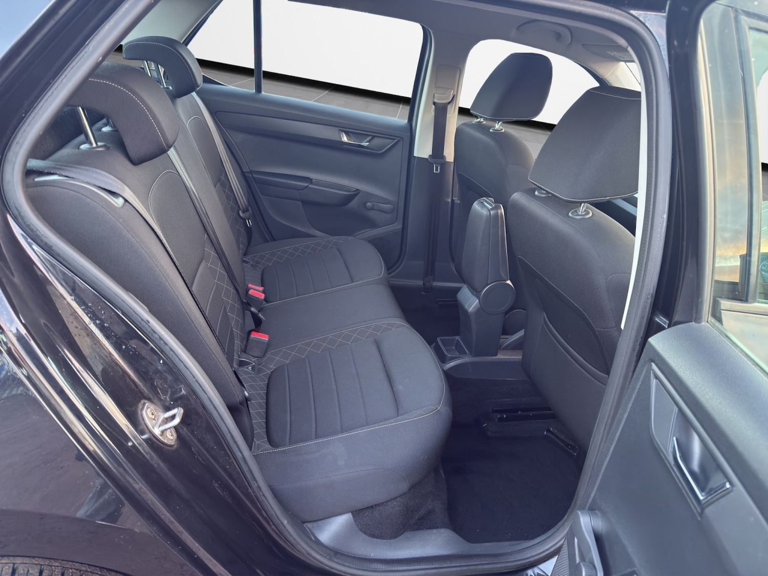 Used Skoda Fabia 2017 for sale - 77053729: Photo 19