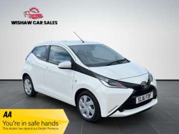 2016 - 1.0 VVT-i x-play 5-Door