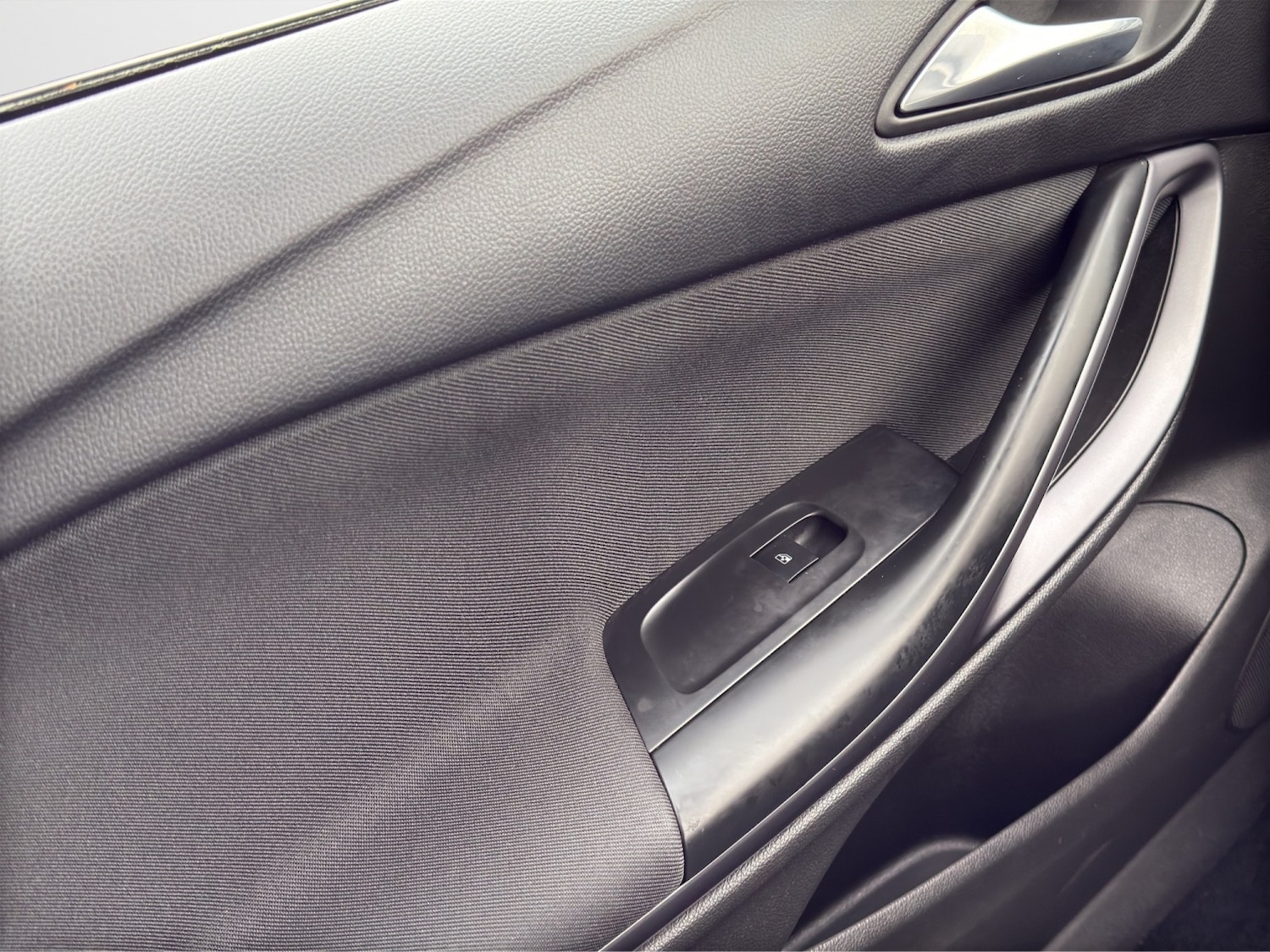 Used Vauxhall Astra 2016 for sale - 77008163: Photo 17