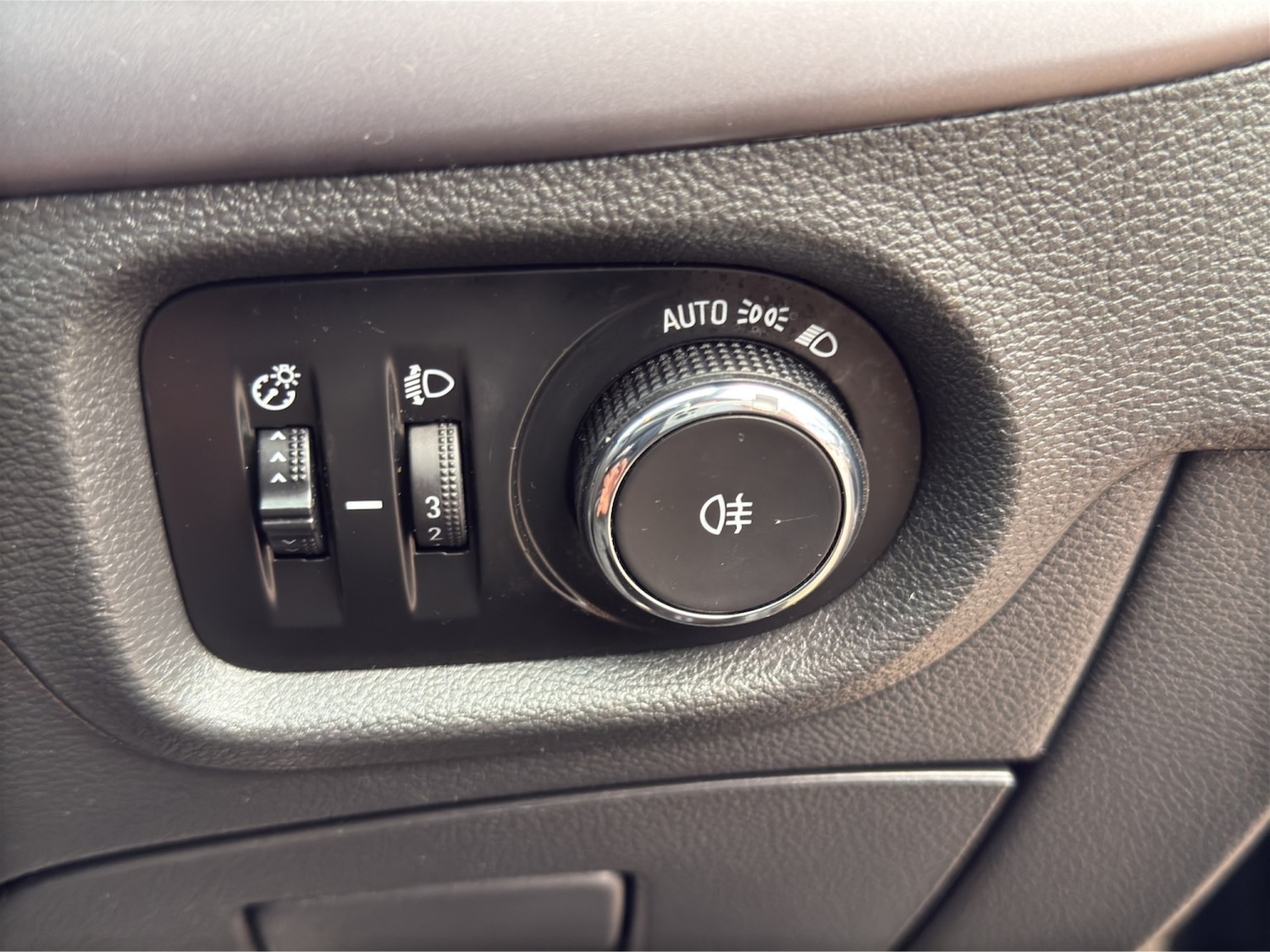 Used Vauxhall Astra 2016 for sale - 77008163: Photo 21