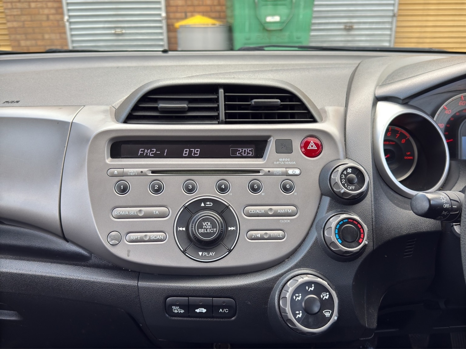 Used Honda Jazz 2010 for sale - 77636982: Photo 15