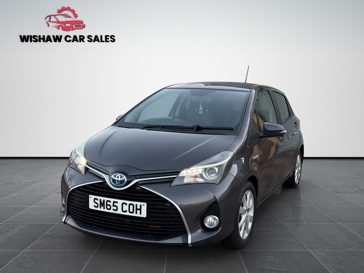 Used Toyota Yaris 2015 for sale - 76596550: Photo 2