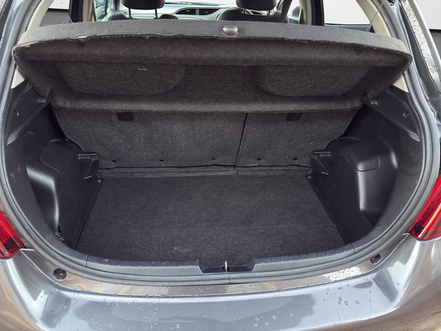 Used Toyota Yaris 2015 for sale - 76596550: Photo 20