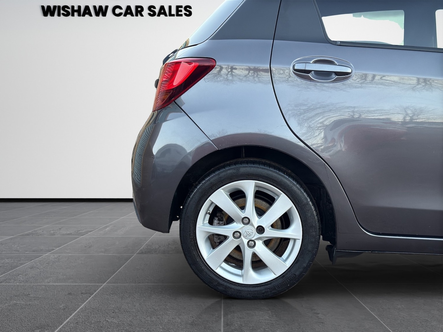 Used Toyota Yaris 2015 for sale - 76596550: Photo 24