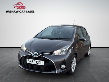 Used Toyota Yaris 2015 for sale - 76596550: Photo