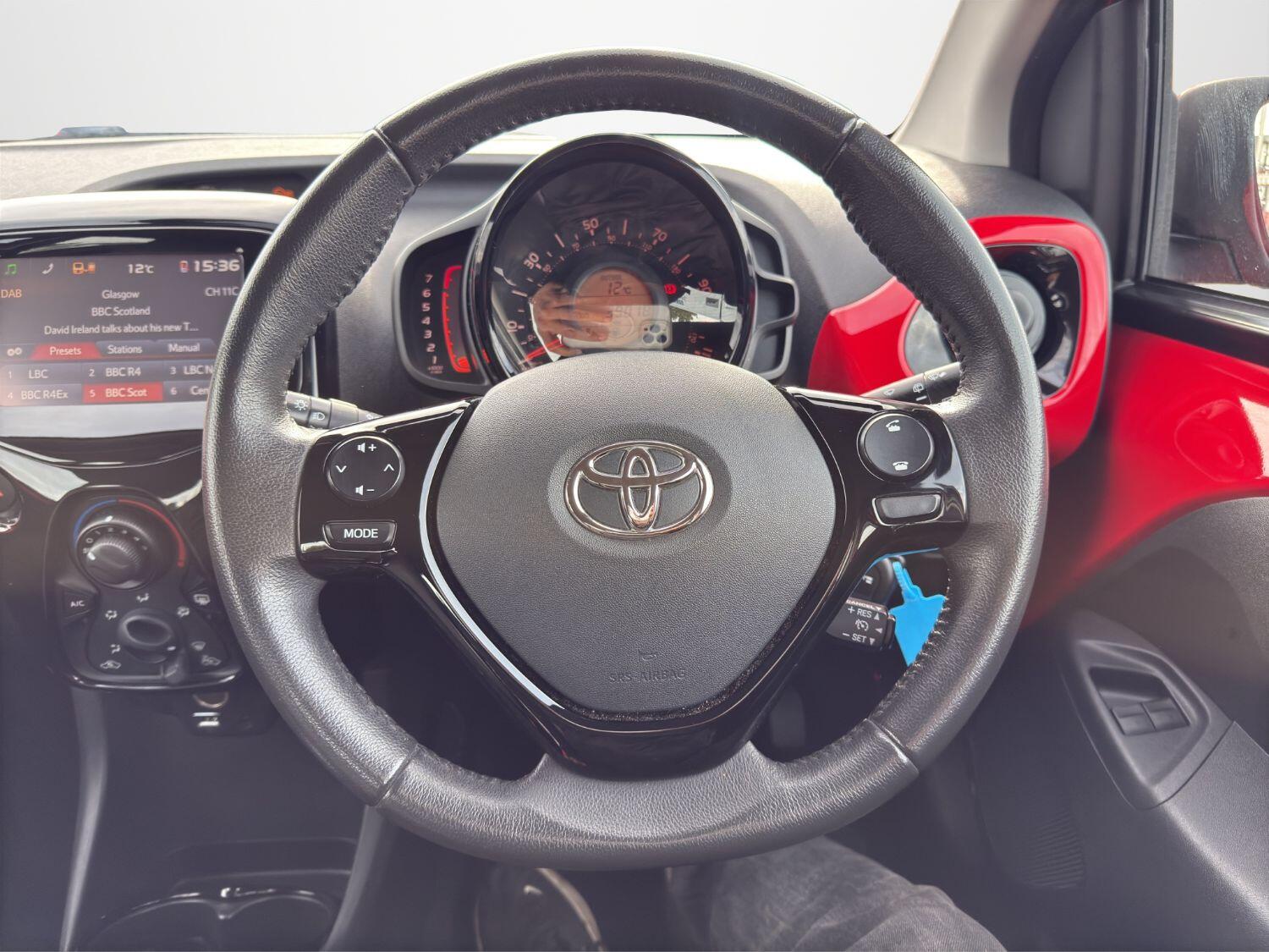 Used Toyota AYGO 2014 for sale - 76482858: Photo 10
