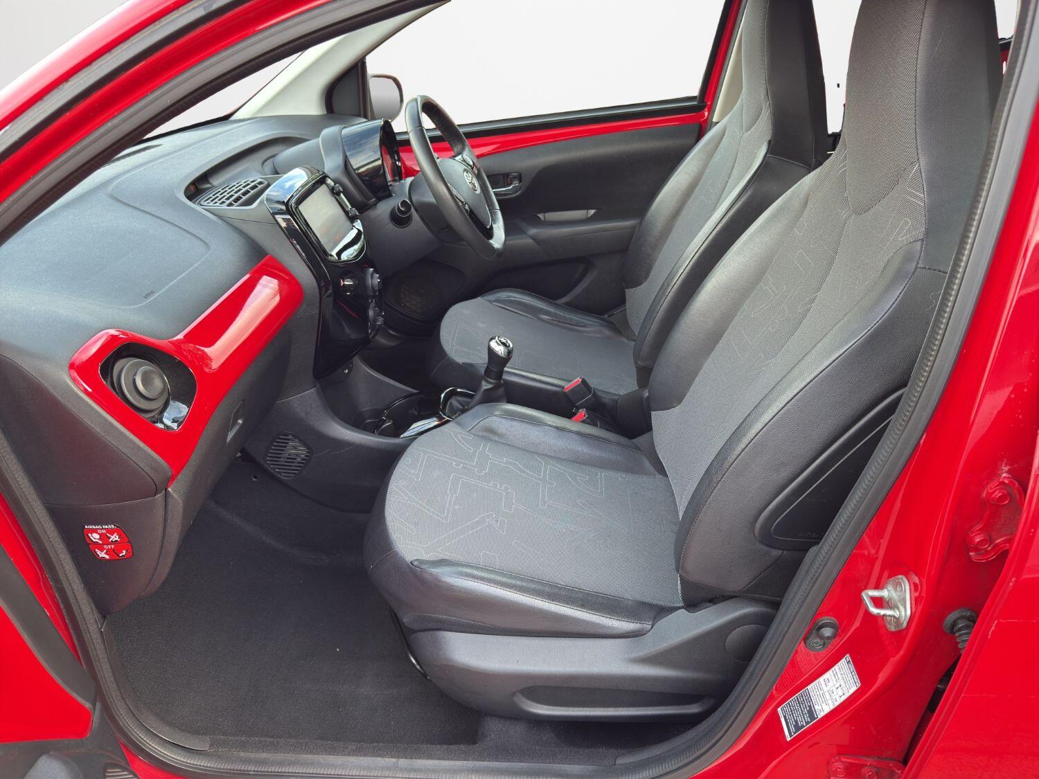 Used Toyota AYGO 2014 for sale - 76482858: Photo 18