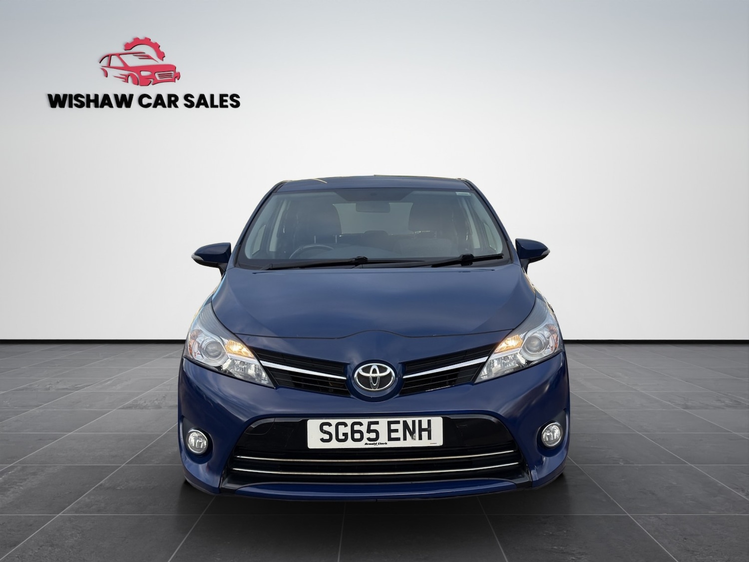 Used Toyota Verso 2015 for sale - 76380326: Photo 3