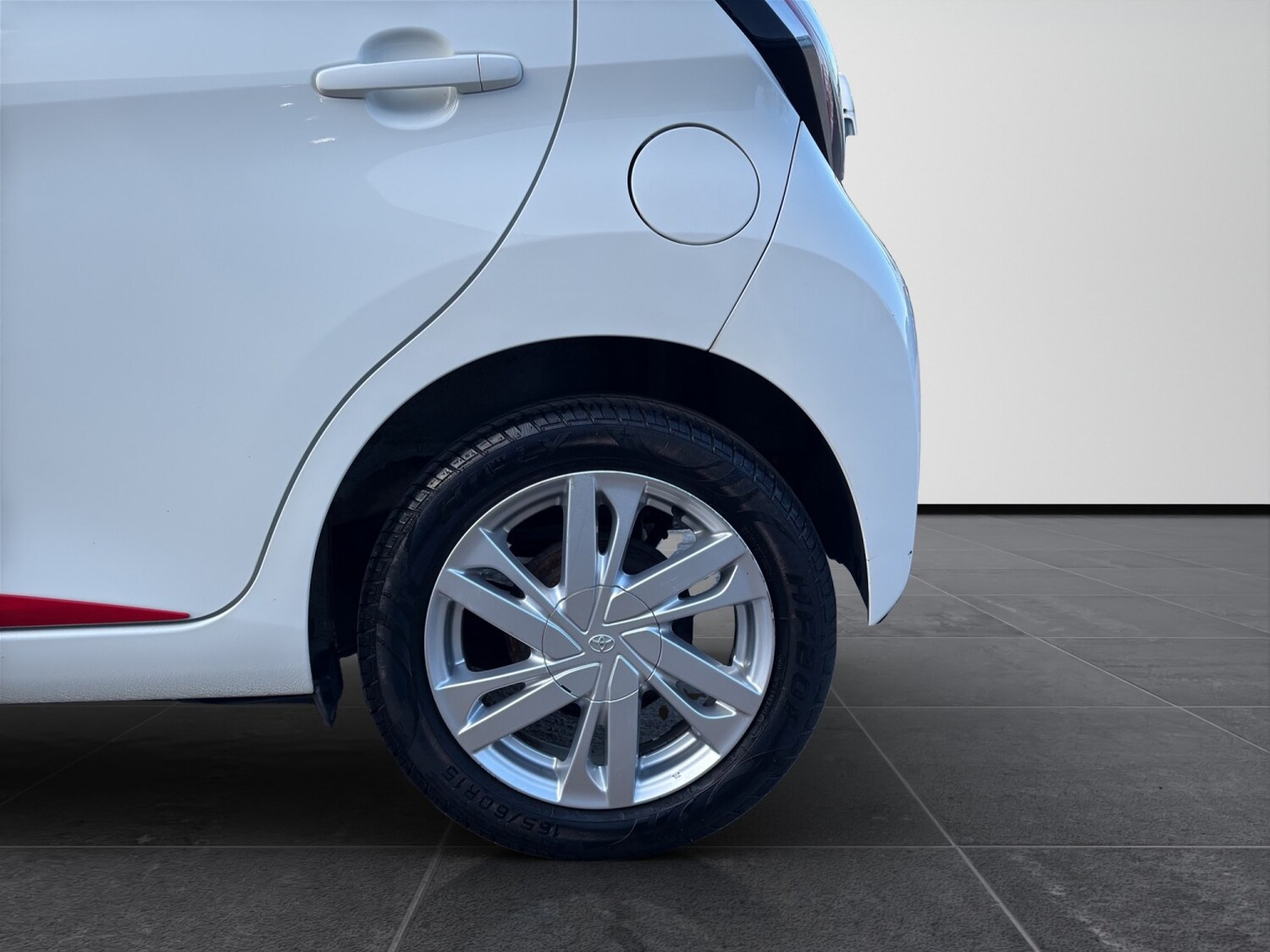 Used Toyota AYGO 2015 for sale - 77991740: Photo 22