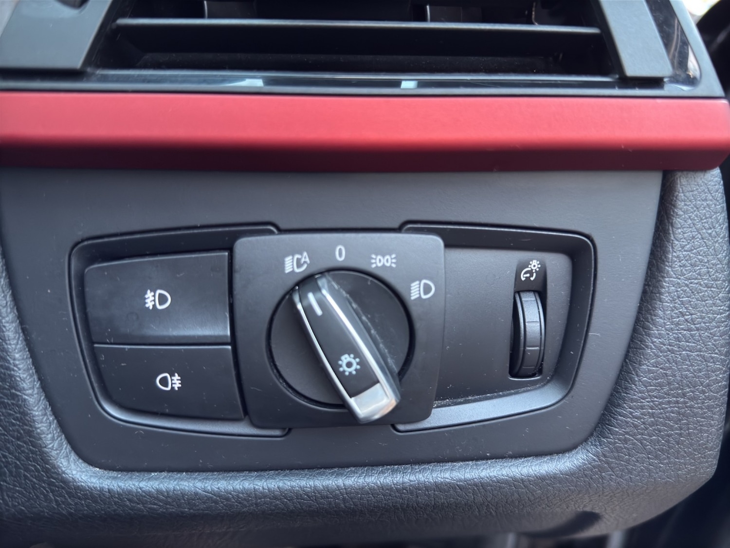 Used BMW 3 Series 2012 for sale - 76751731: Photo 27