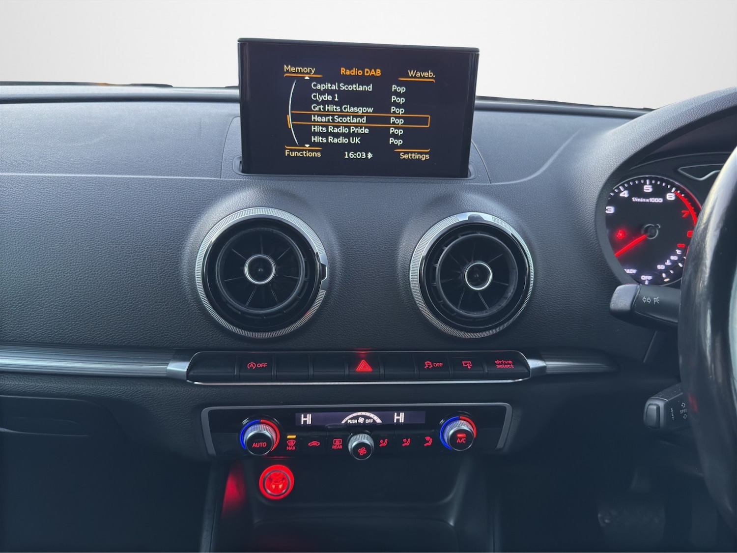 Used Audi A3 2015 for sale - 76631487: Photo 16