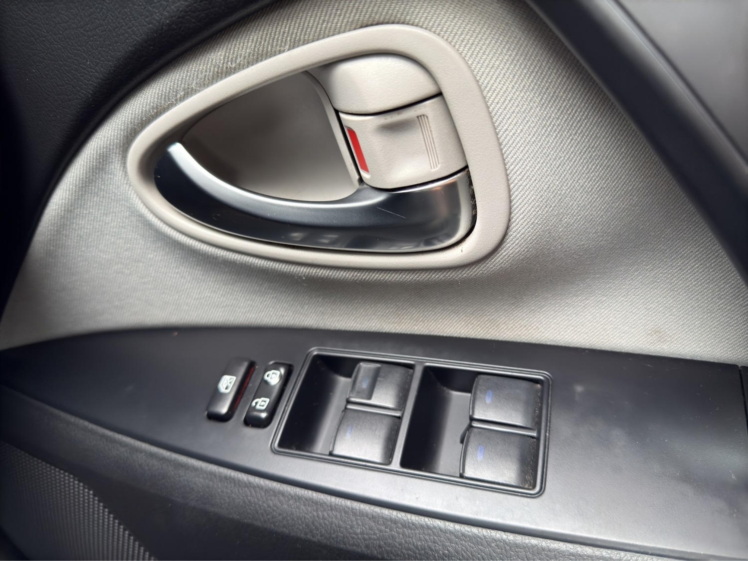 Used Toyota Avensis 2016 for sale - 78018274: Photo 12