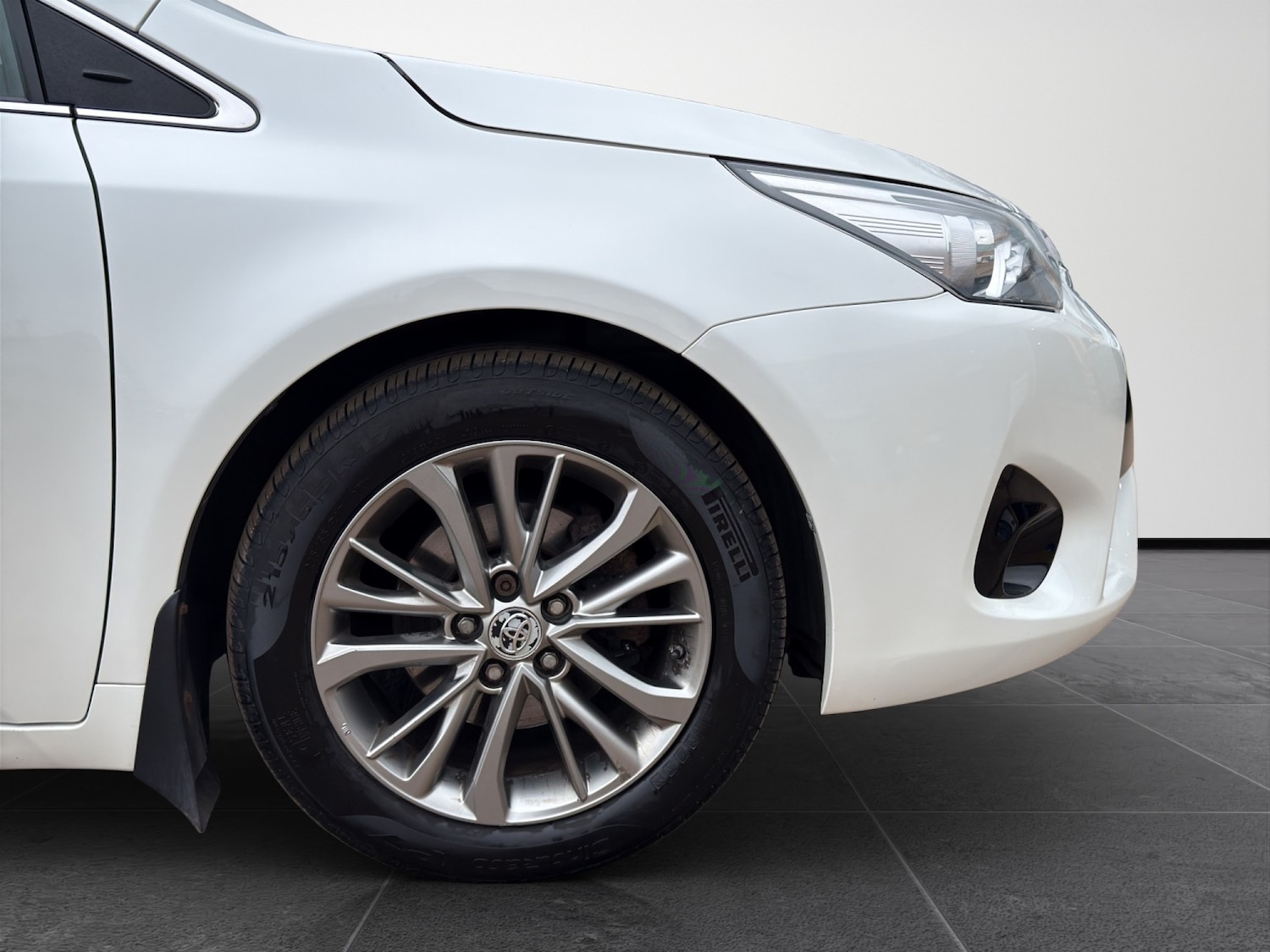 Used Toyota Avensis 2016 for sale - 78018274: Photo 23