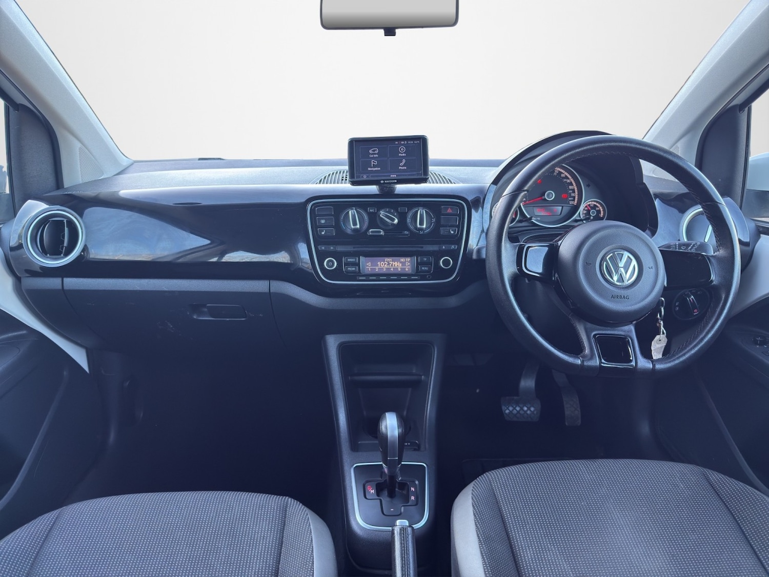 Used Volkswagen up! 2013 for sale - 77792929: Photo 15