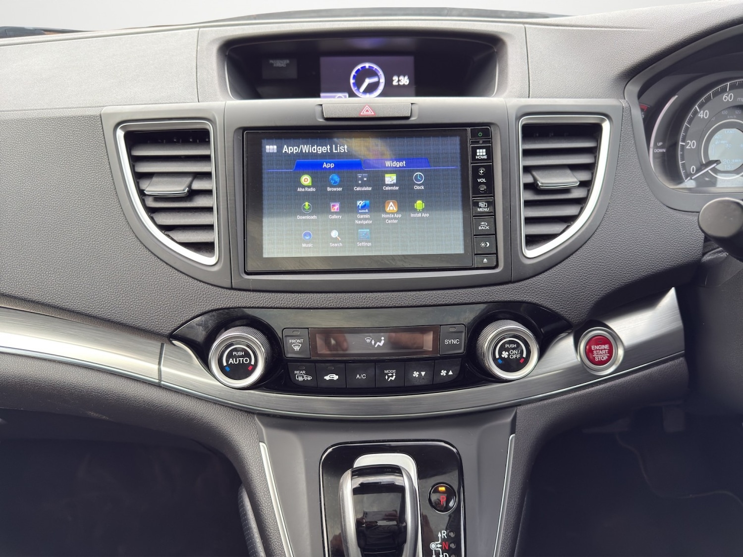 Used Honda CR-V 2017 for sale - 76510848: Photo 16