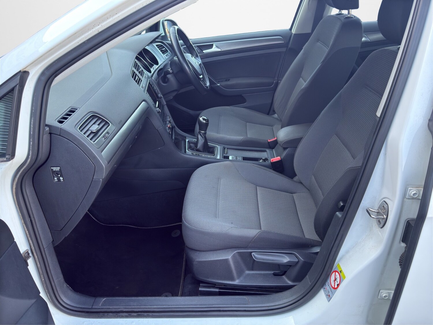 Used Volkswagen Golf 2013 for sale - 77953980: Photo 13