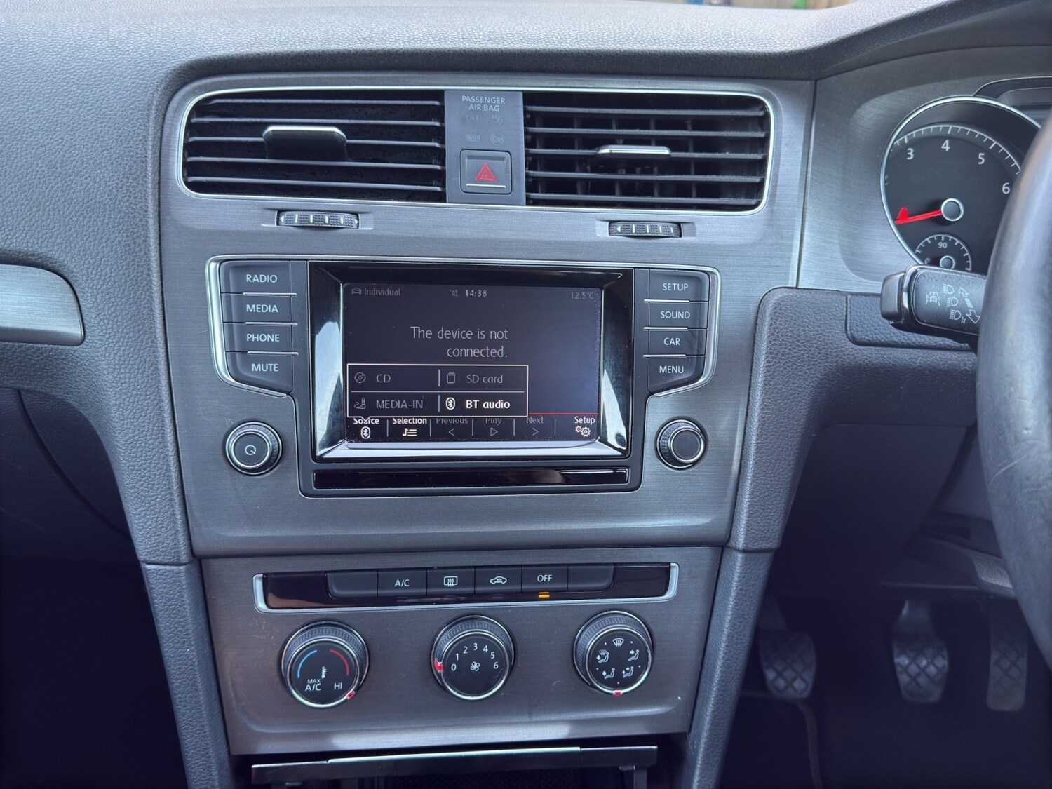 Used Volkswagen Golf 2013 for sale - 77953980: Photo 18