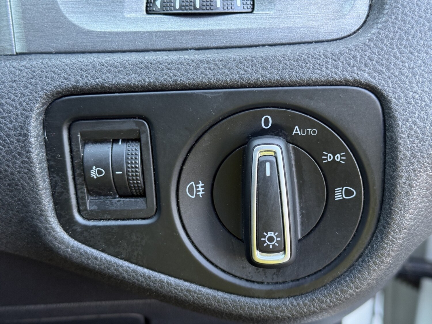 Used Volkswagen Golf 2013 for sale - 77953980: Photo 20