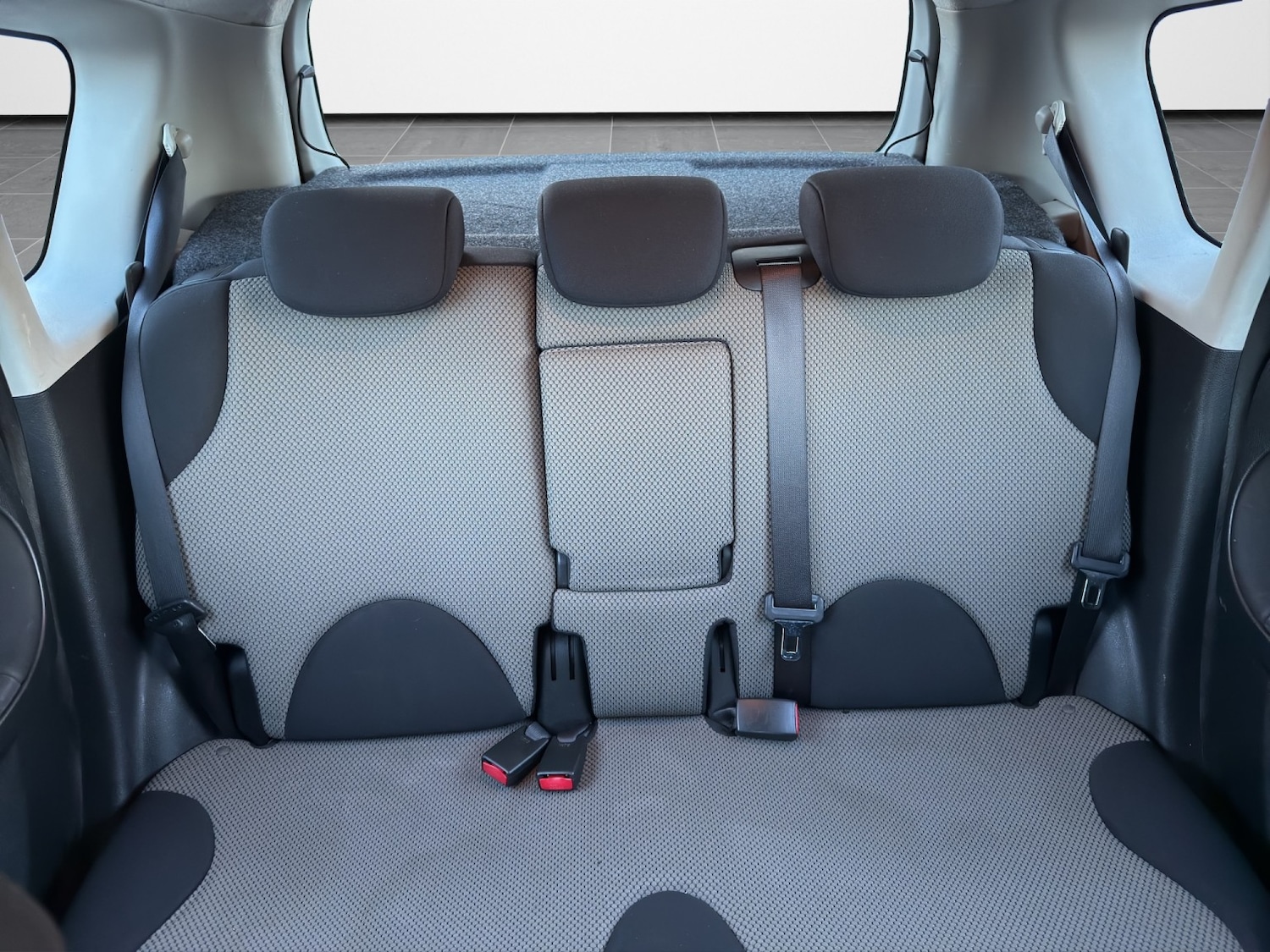 Used Nissan Note 2013 for sale - 77140661: Photo 13