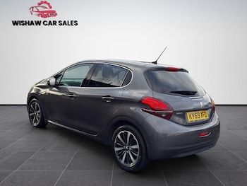 Used Peugeot 208 2019 for sale - 75428602: Photo