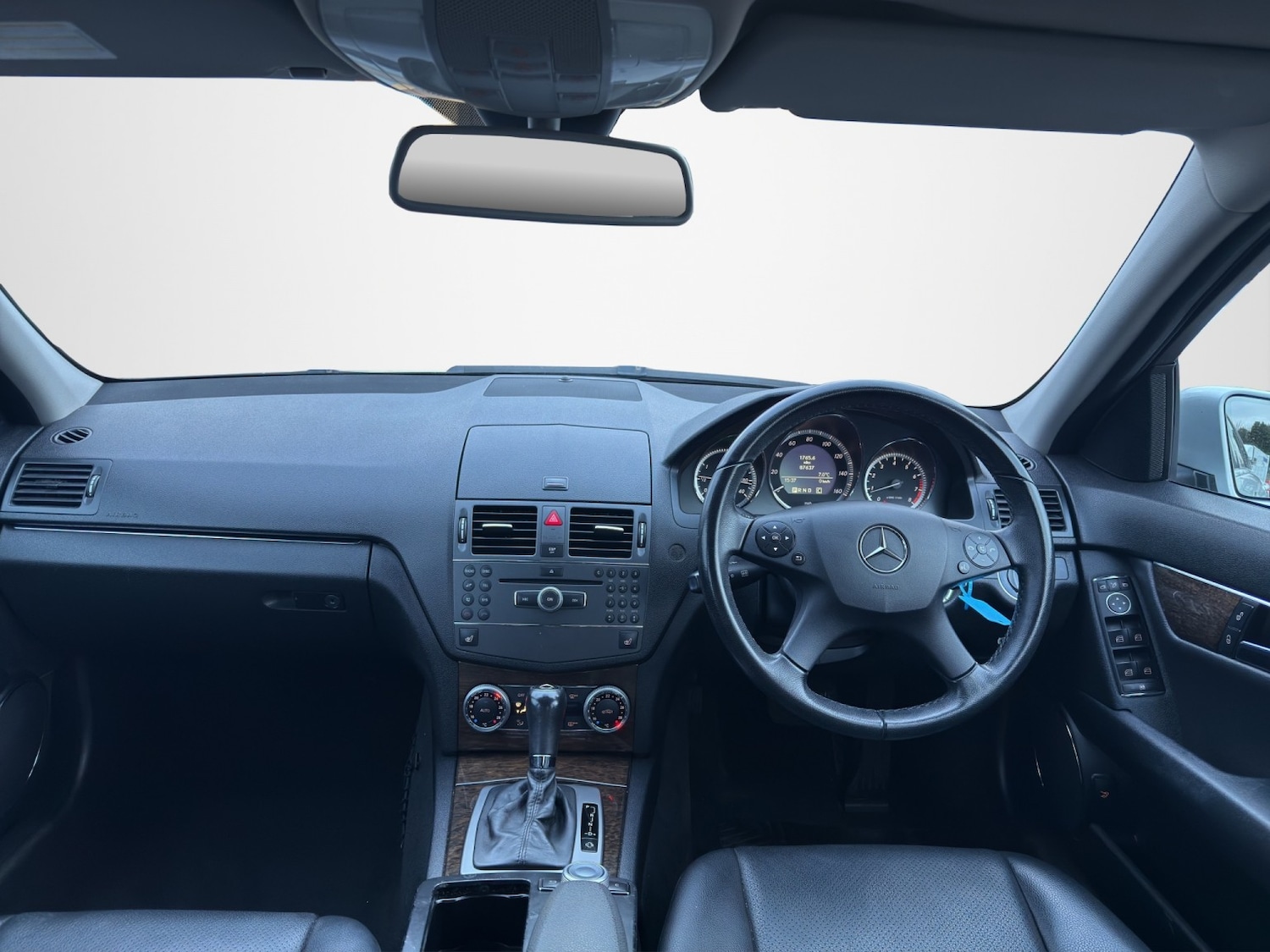 Used Mercedes-Benz C Class 2009 for sale - 77385159: Photo 14