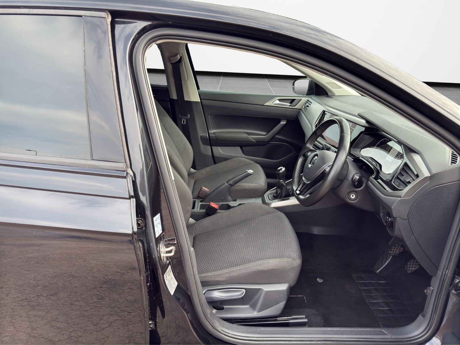 Used Volkswagen Polo 2018 for sale - 76769279: Photo 12