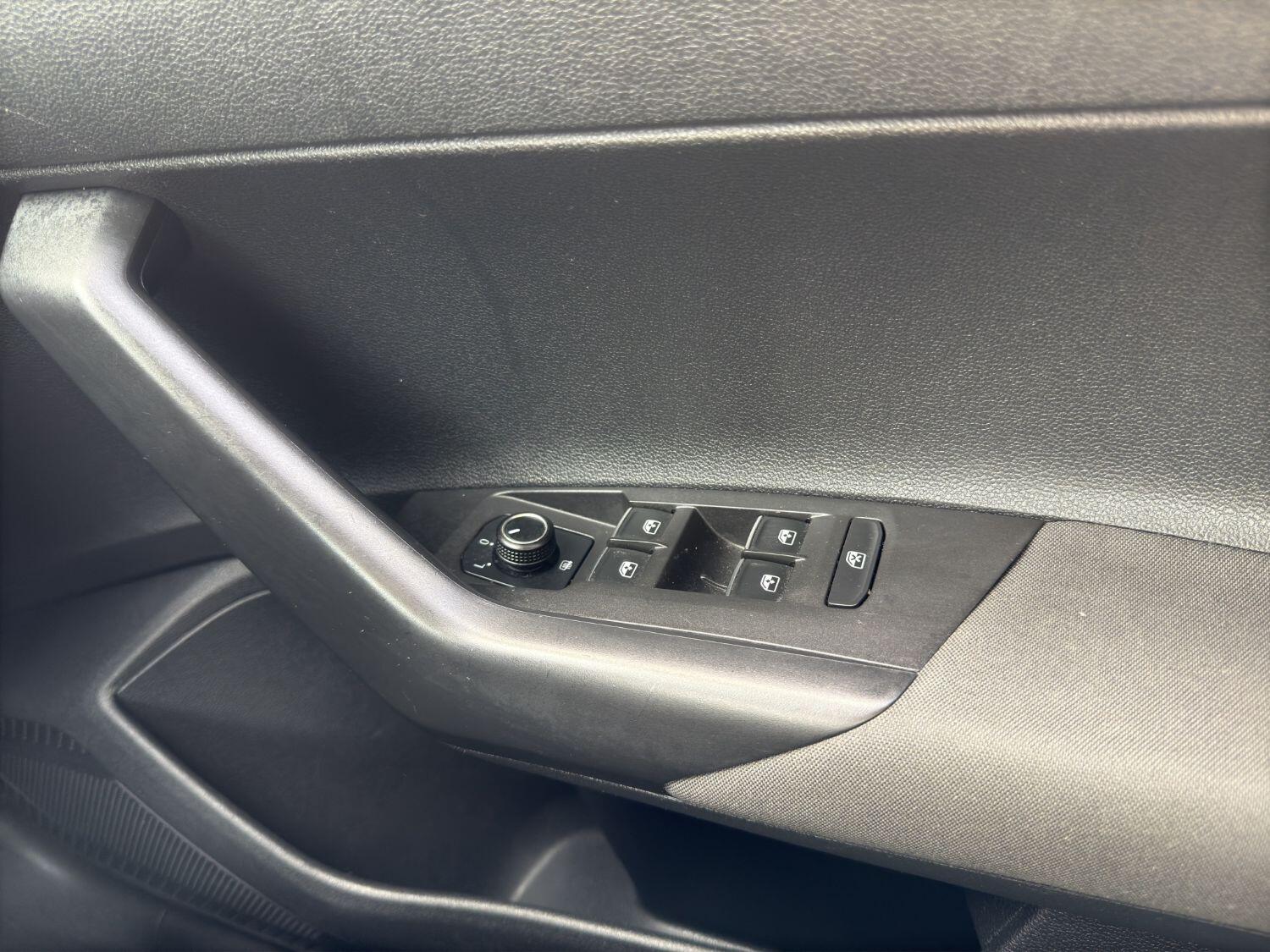 Used Volkswagen Polo 2018 for sale - 76769279: Photo 20