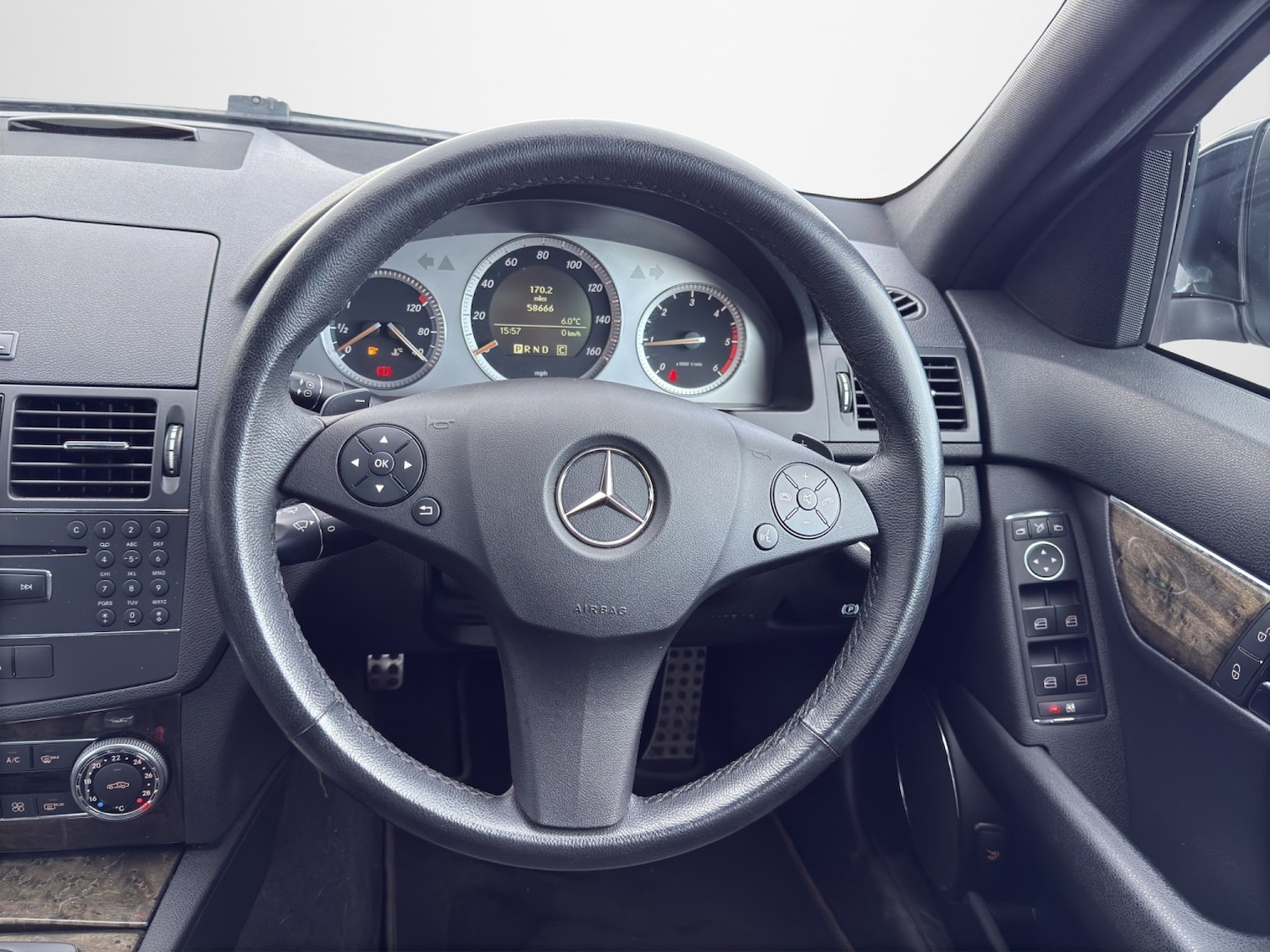 Used Mercedes-Benz C Class 2008 for sale - 77891685: Photo 10