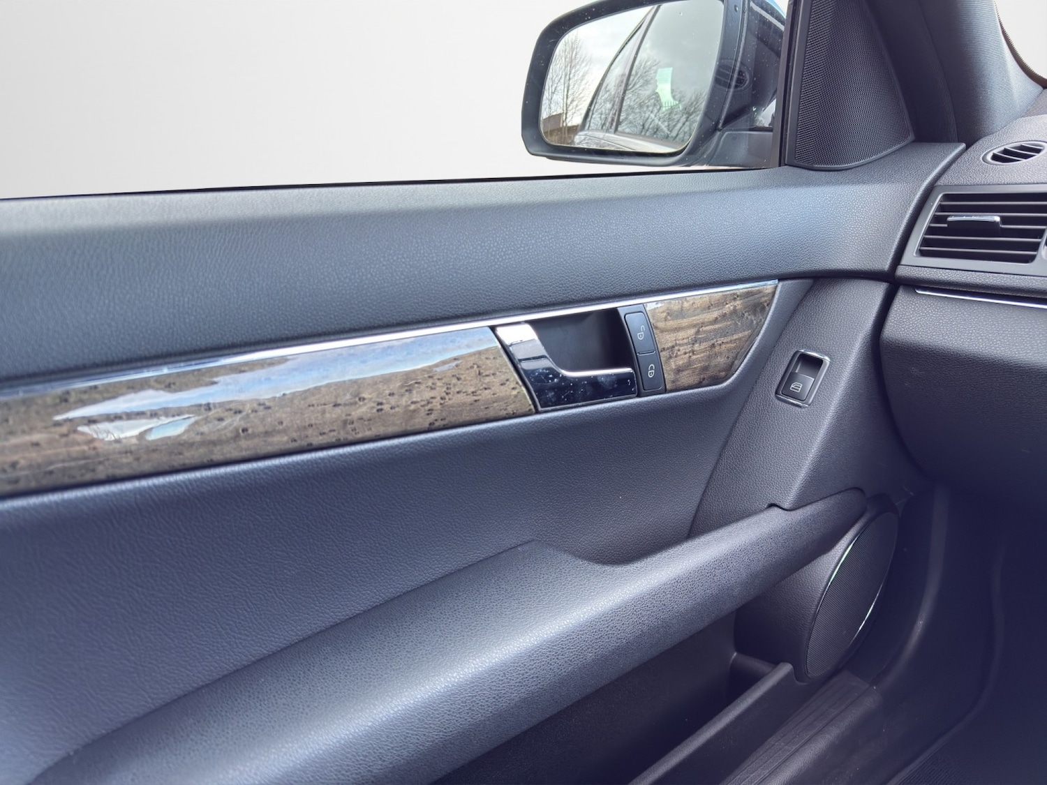 Used Mercedes-Benz C Class 2008 for sale - 77891685: Photo 17