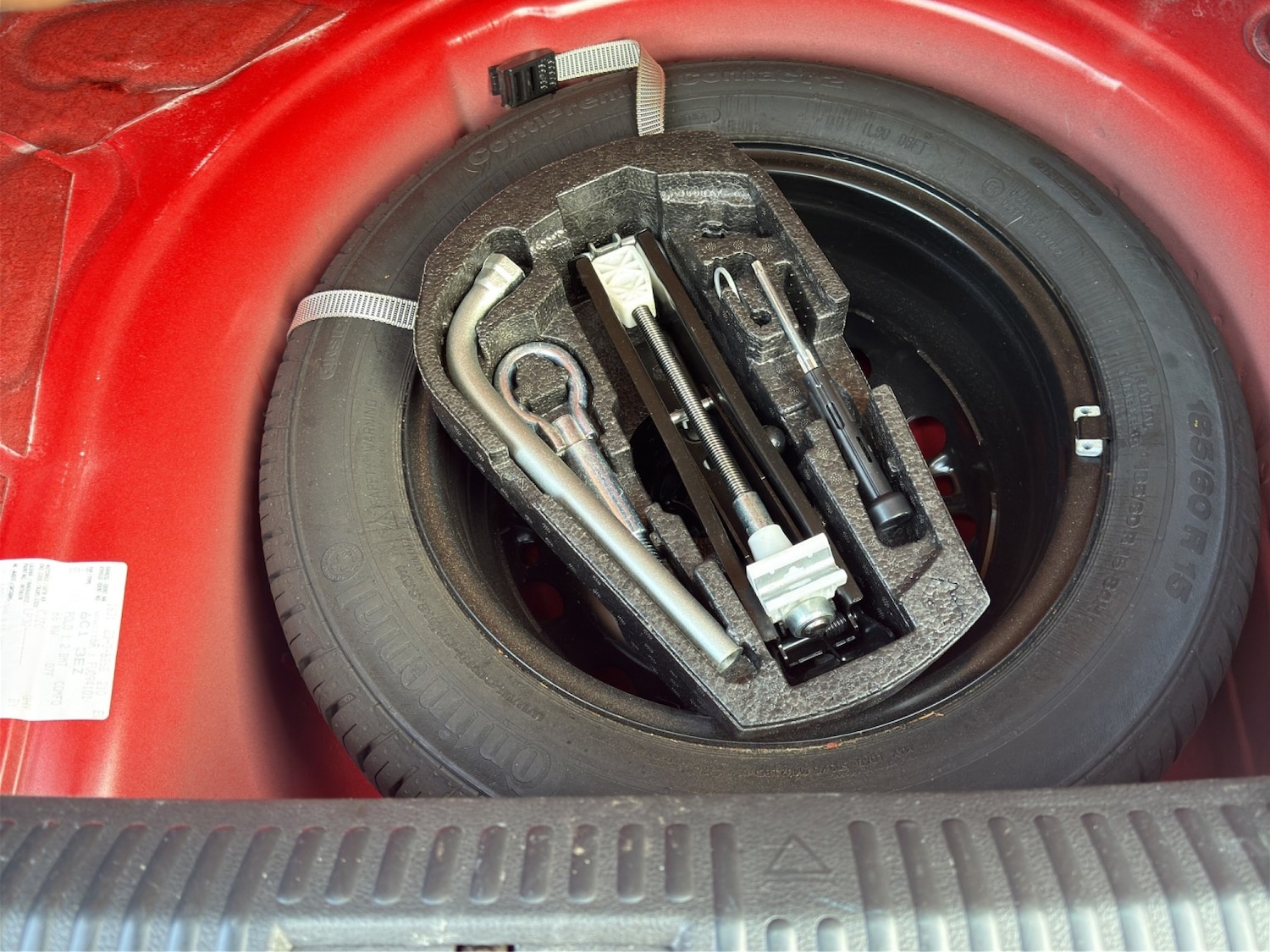 Used Volkswagen Polo 2015 for sale - 77595477: Photo 26