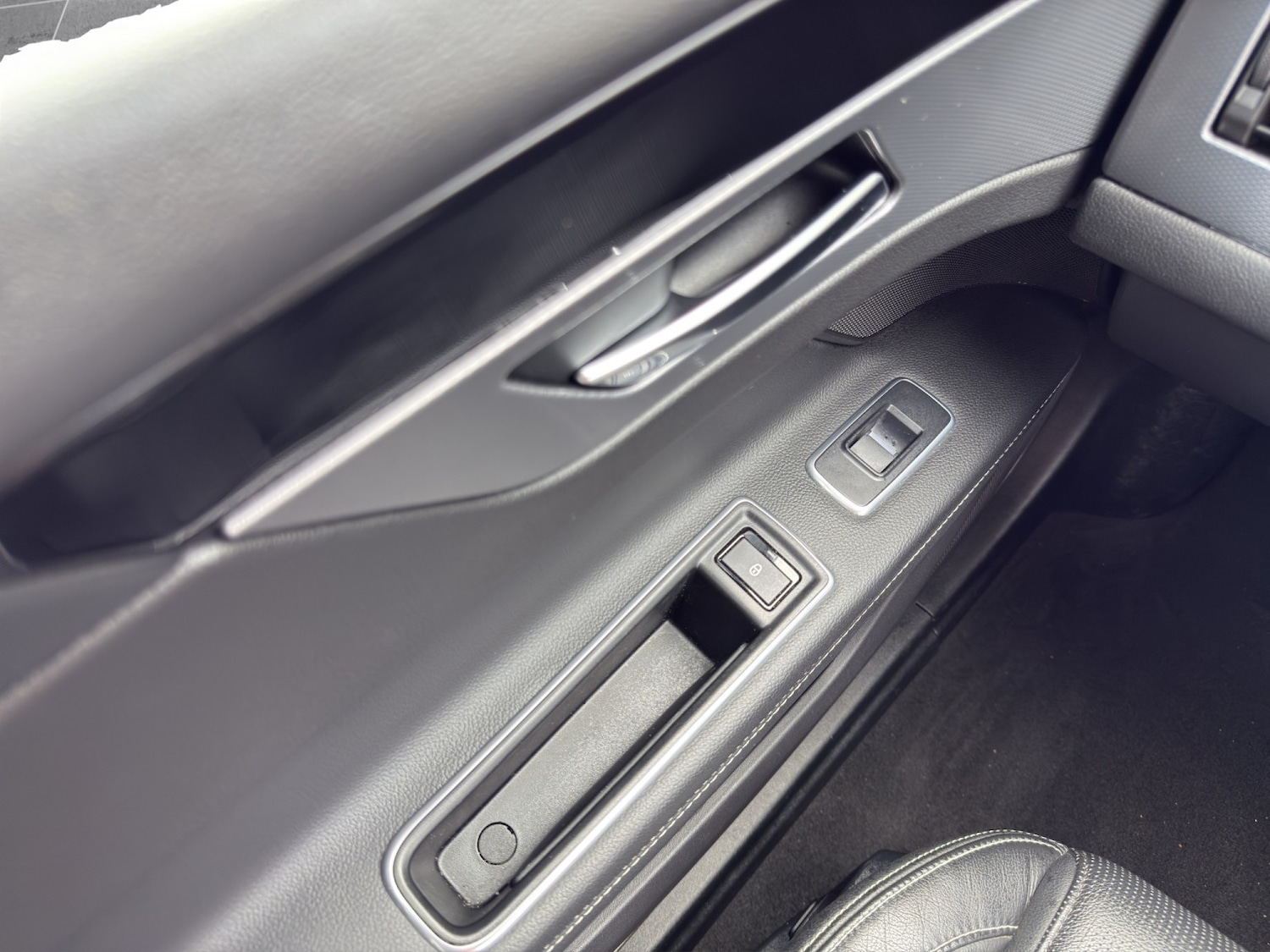 Used Jaguar XF 2015 for sale - 77342647: Photo 16