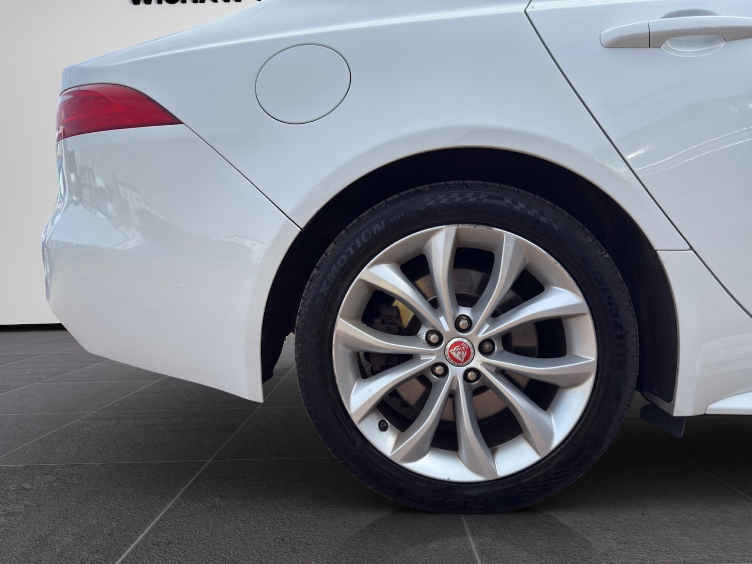 Used Jaguar XF 2015 for sale - 77342647: Photo 23