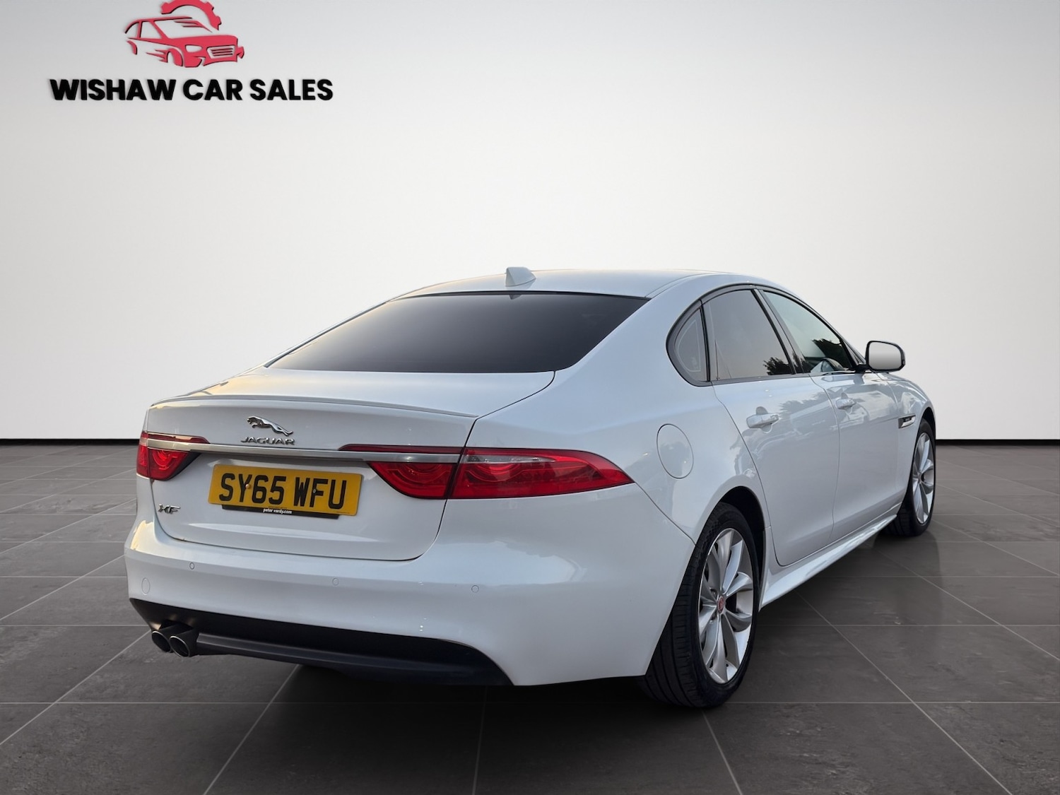 Used Jaguar XF 2015 for sale - 77342647: Photo 7