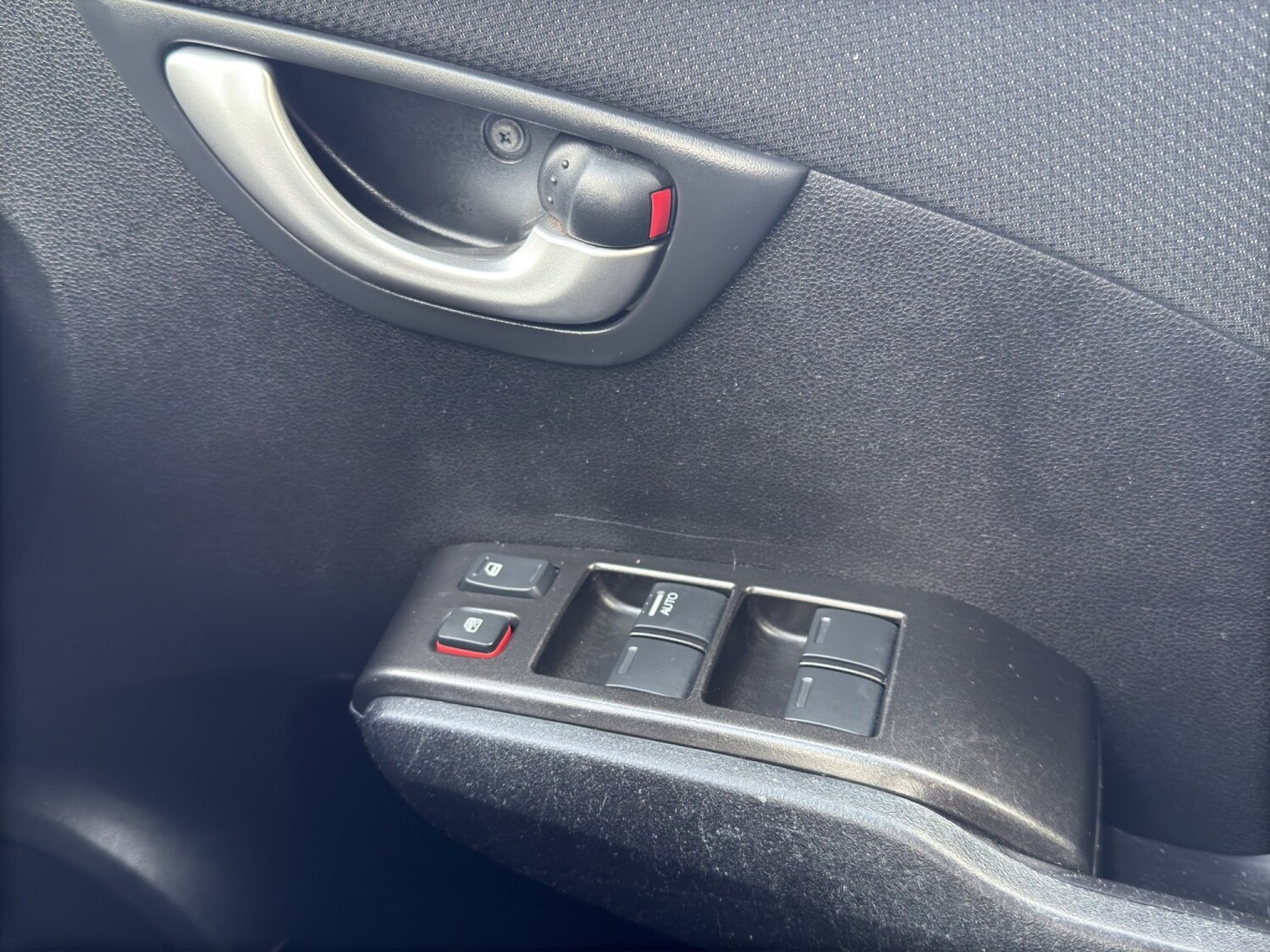 Used Honda Jazz 2015 for sale - 77891597: Photo 11