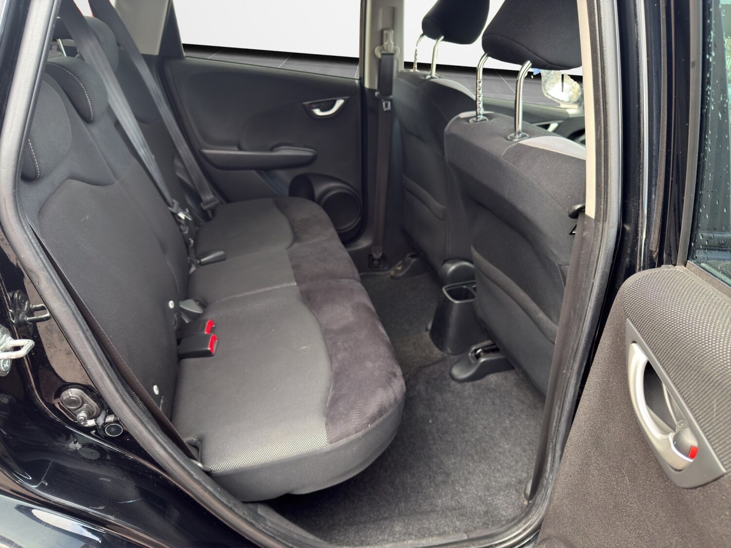 Used Honda Jazz 2015 for sale - 77891597: Photo 18