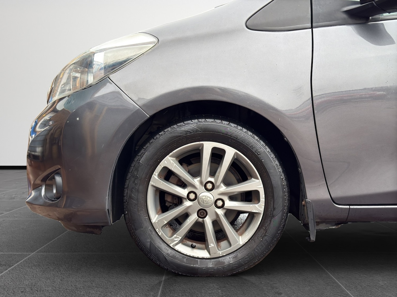 Used Toyota Yaris 2014 for sale - 77851465: Photo 22