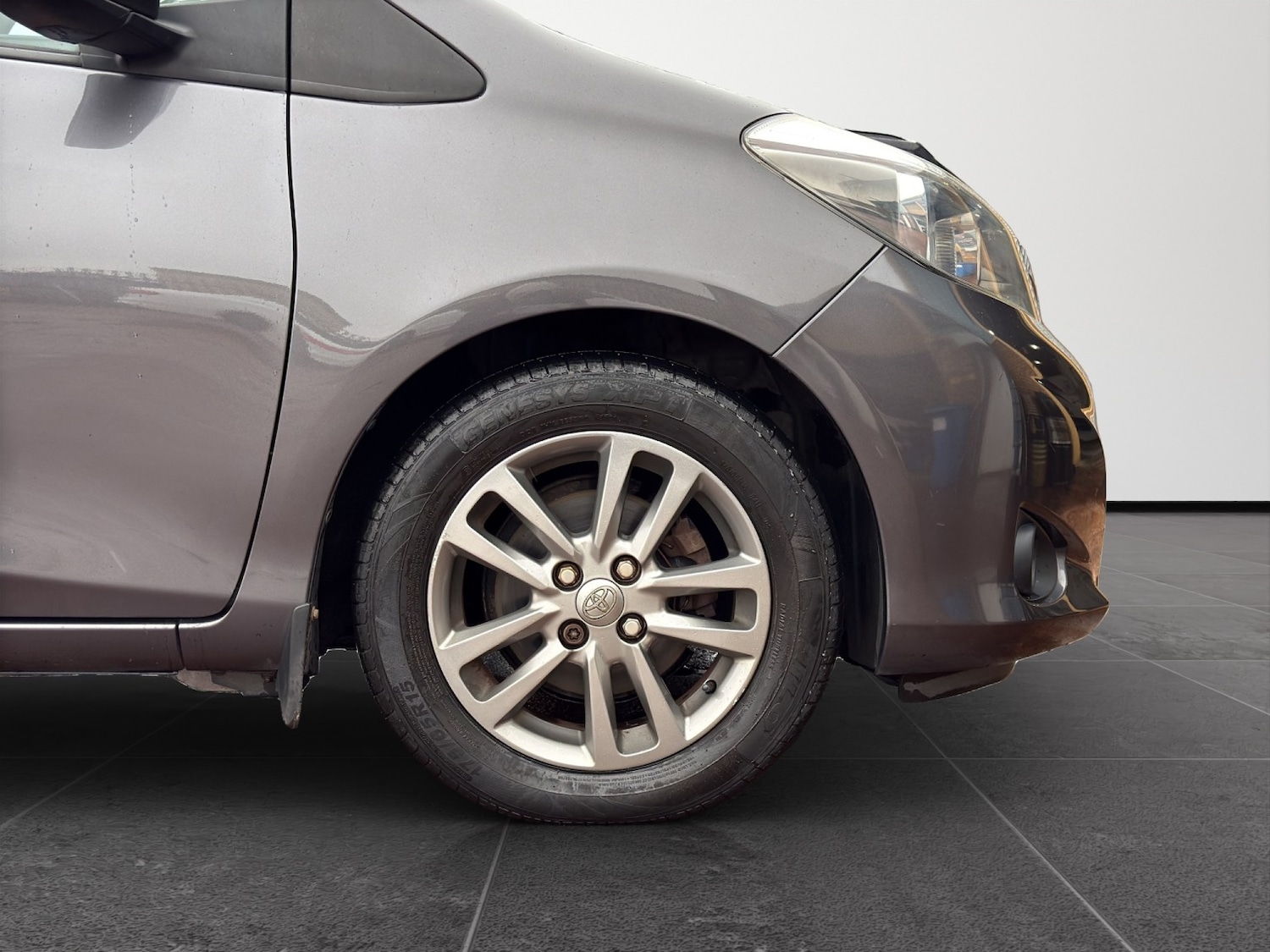 Used Toyota Yaris 2014 for sale - 77851465: Photo 23